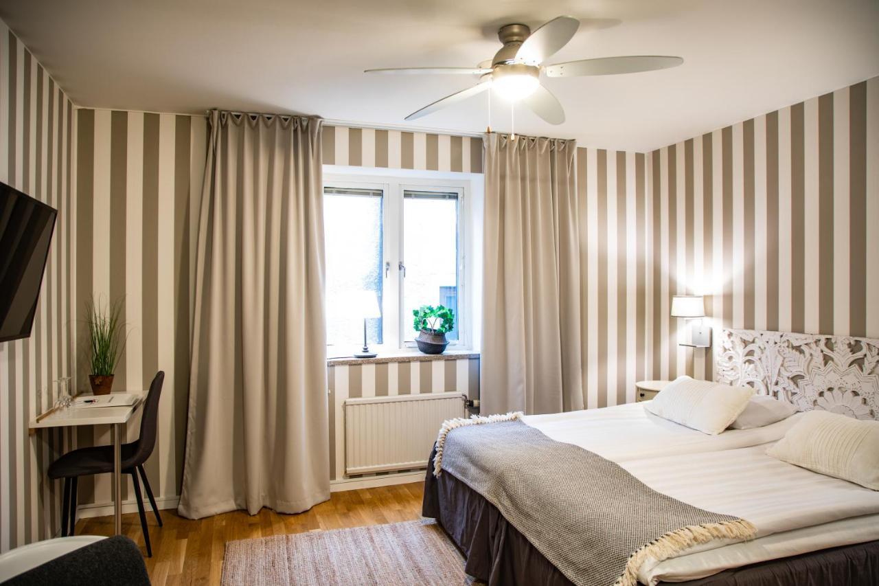 VBY Hotell Lindgarden מראה חיצוני תמונה