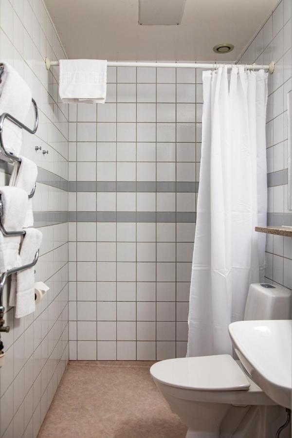 VBY Hotell Lindgarden מראה חיצוני תמונה