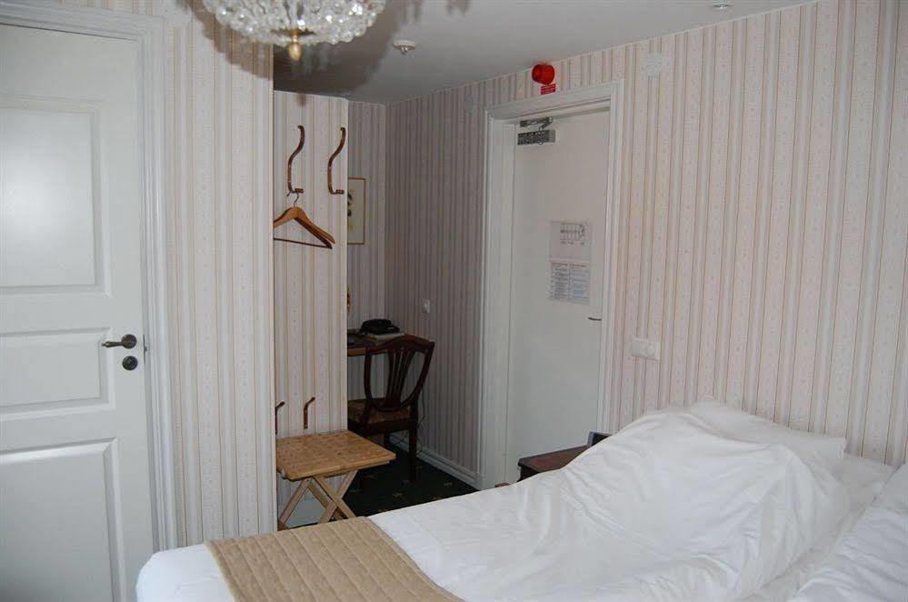 VBY Hotell Lindgarden מראה חיצוני תמונה