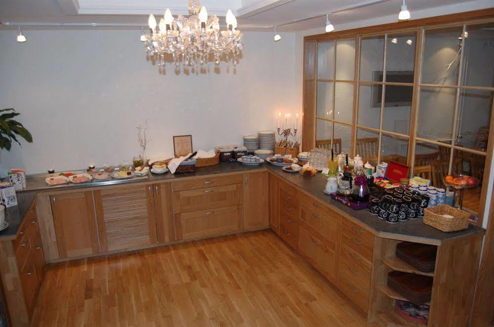 VBY Hotell Lindgarden מראה חיצוני תמונה
