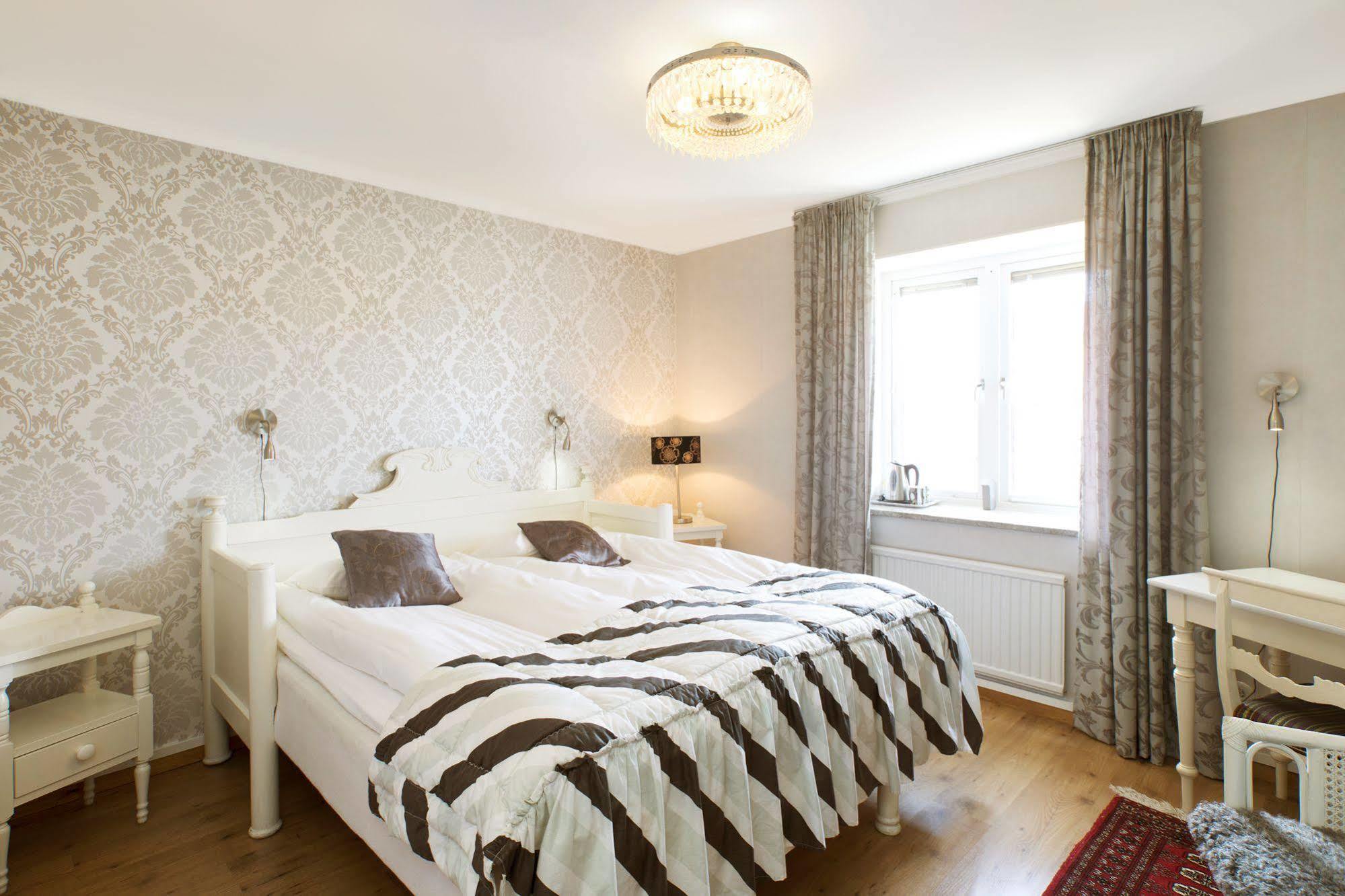 VBY Hotell Lindgarden מראה חיצוני תמונה